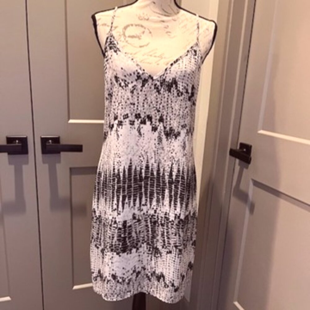 White House/Black Market Godet Long-Sleeved Shirt Dress-Size 6-NWT - Picture 12 of 14